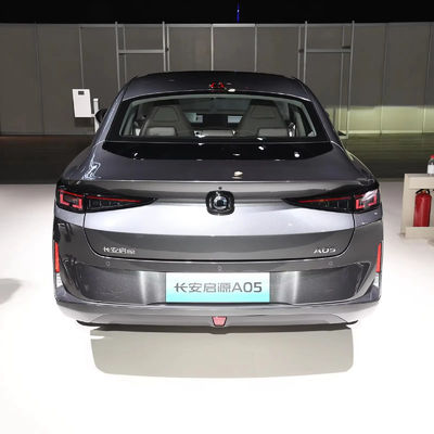 CHANGAN Qiyuan A05 1.5L Hybridfahrzeug 5-Sitzer Limousine mit fortschrittlicher Hybridtechnologie